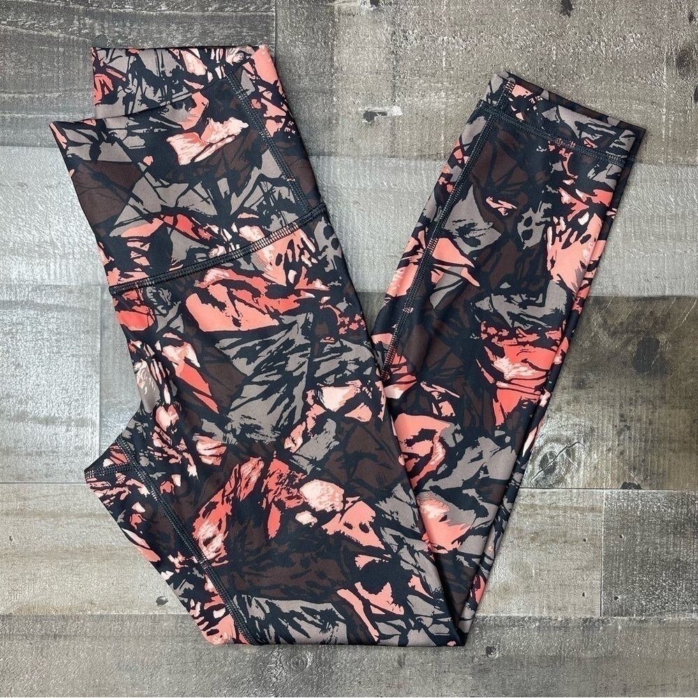 Lululemon High Rise Wonder Under Leggings size 4 - Picture 12 of 12